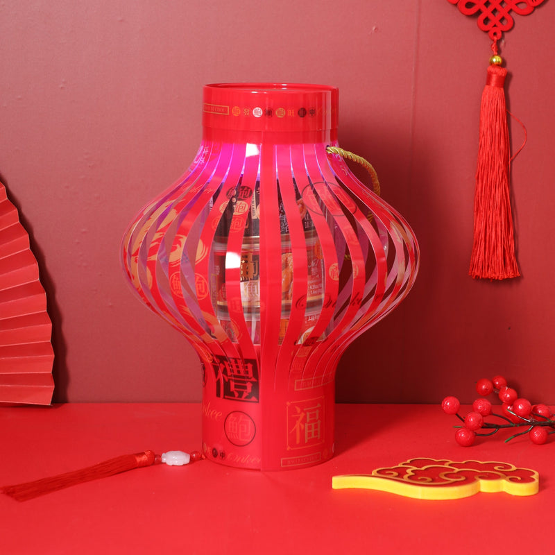 On Kee giftpack transform to the lantern decoration in a red background.