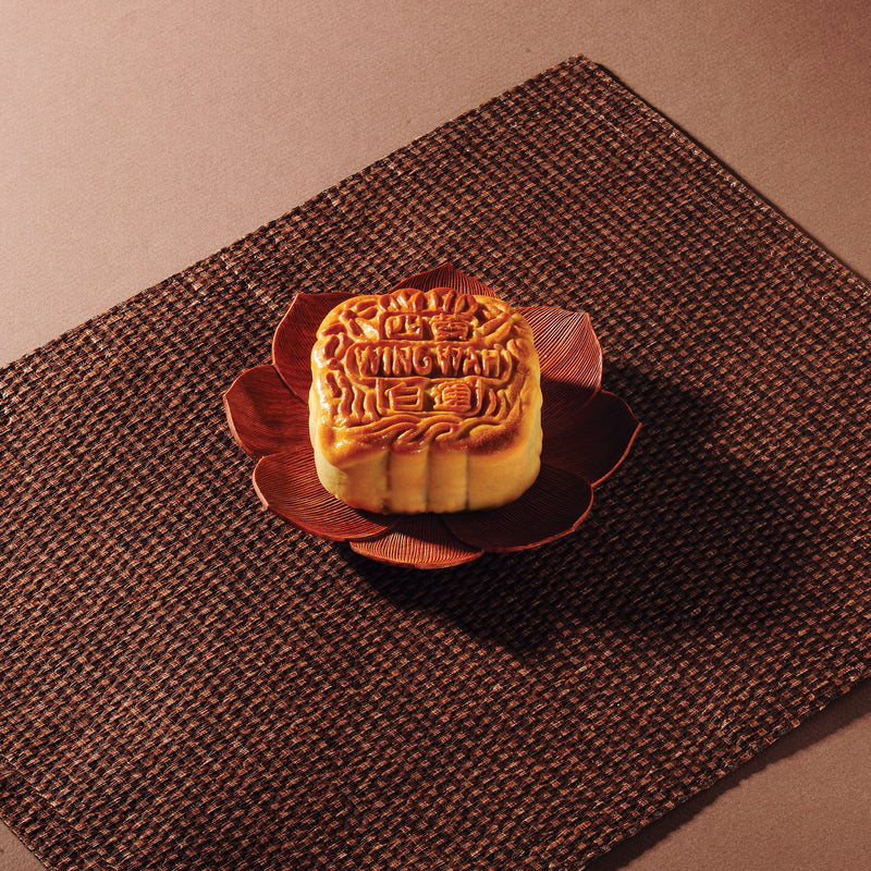 A Wing Wah 4 Yolks White Lotus Seed Paste Mooncake
